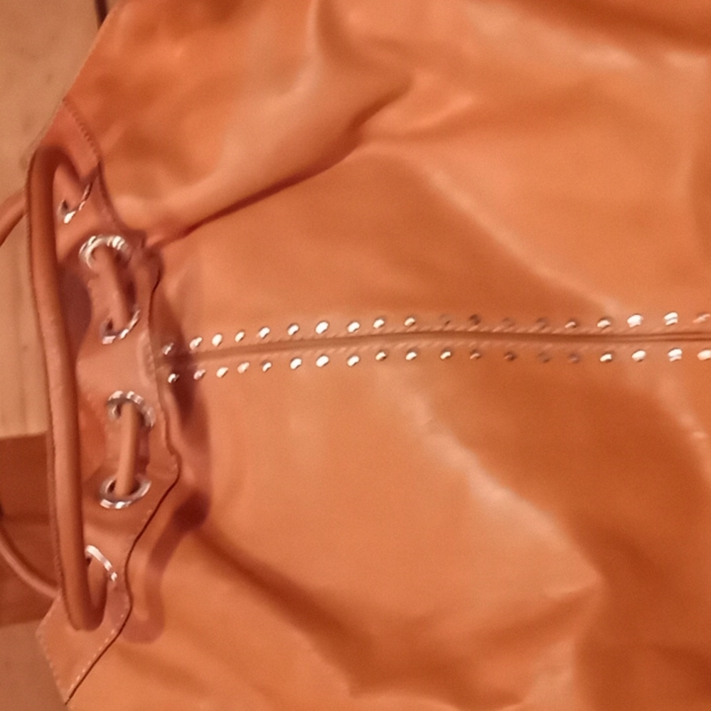 Michael kors bag.          14.5 deep x 19 wide